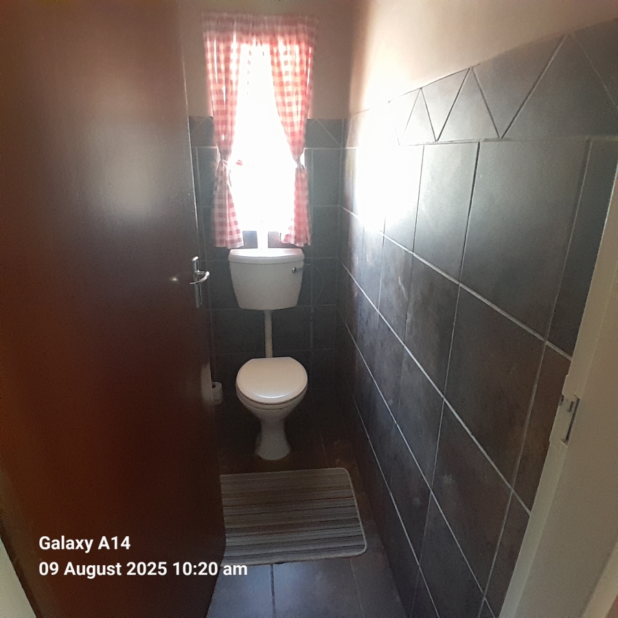 4 Bedroom Property for Sale in Protea Park North West